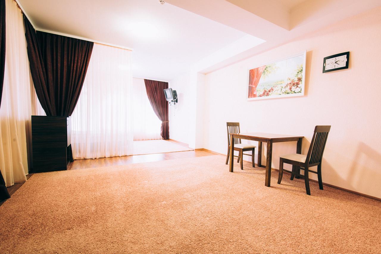 Grace Villa Codru Extérieur photo